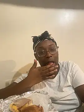 Sinfulwaterfalls online show from February 2026 08:43:01 PM