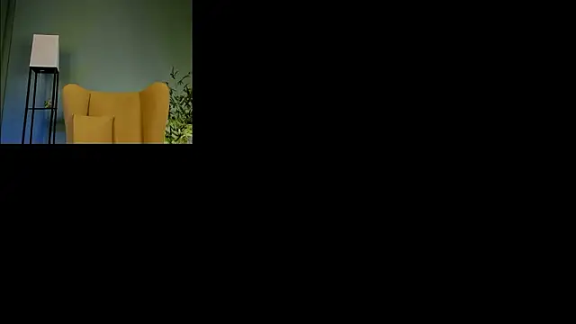 Snapshot of taticamomile chatting on March 2026 04:05:02 AM taticamomile online show from March 2026 04:05:02 AM