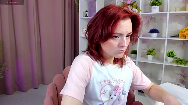 Snapshot of taticamomile chatting on April 2026 01:18:01 PM taticamomile online show from April 2026 01:18:01 PM