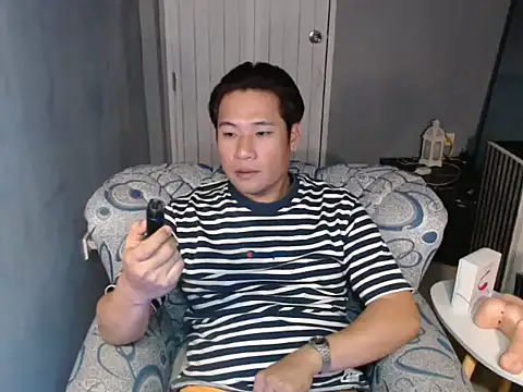 Snapshot of ximenquintana chatting on April 2026 12:17:01 PM ximenquintana online show from April 2026 12:17:01 PM