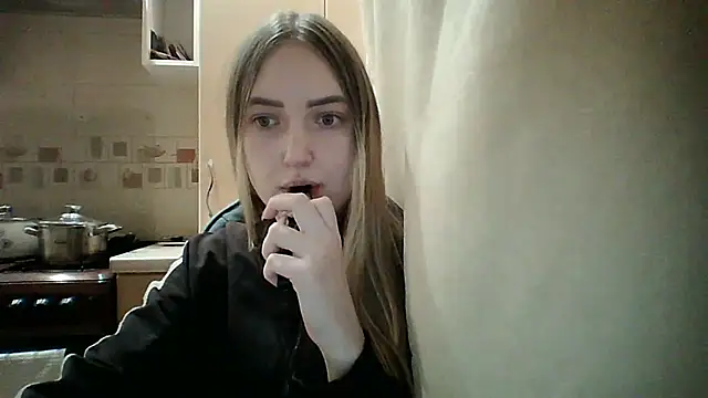 Snapshot of ChelseaBaker chatting on March 2026 04:33:02 PM ChelseaBaker online show from March 2026 04:33:02 PM