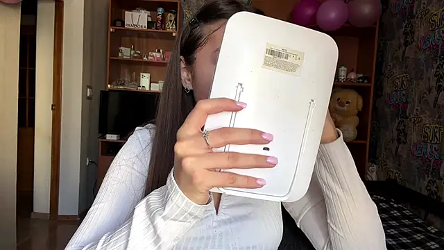 Snapshot of poly_princess chatting on March 2026 09:13:02 AM poly princess online show from March 2026 09:13:02 AM