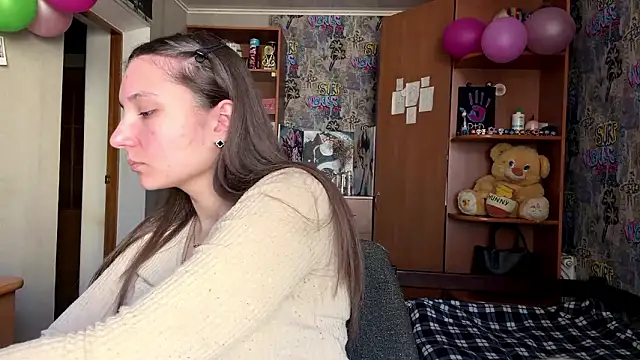 Snapshot of poly_princess chatting on March 2026 09:13:01 AM poly princess online show from March 2026 09:13:01 AM