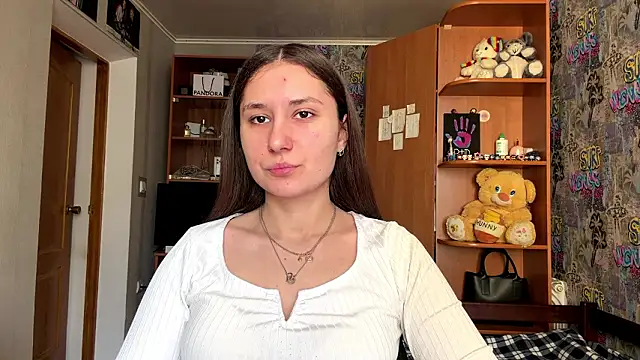 Snapshot of poly_princess chatting on March 2026 12:10:02 PM poly princess online show from March 2026 12:10:02 PM