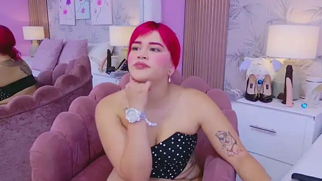 CherryTayloor online show from April 2026 07:58:02 PM