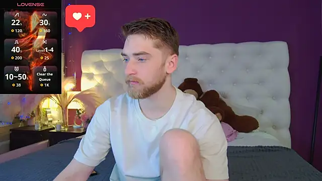 Dexter Raze online show from April 2026 10:59:02 PM