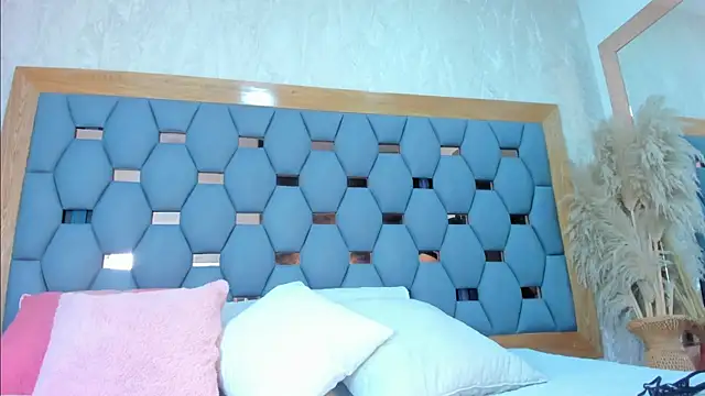 Snapshot of yayi_sm chatting on February 2026 11:53:01 AM yayi sm online show from February 2026 11:53:01 AM