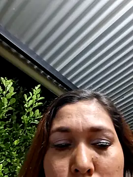 Snapshot of bar-mother19 chatting on February 2026 03:28:02 AM bar-mother19 online show from February 2026 03:28:02 AM