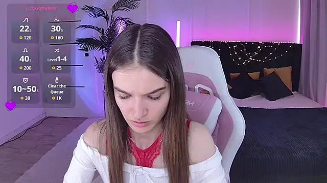 Ann Wood online show from June 2026 02:32:02 PM