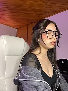 Mady Pink online show from February 2026 04:23:02 AM