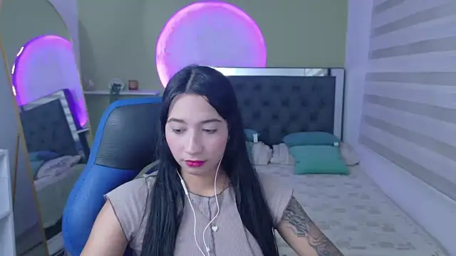 ivvoncute online show from July 2026 01:45:01 AM