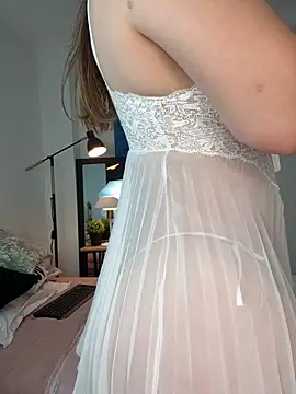 Viictoria-Jones online show from March 2026 11:25:01 AM