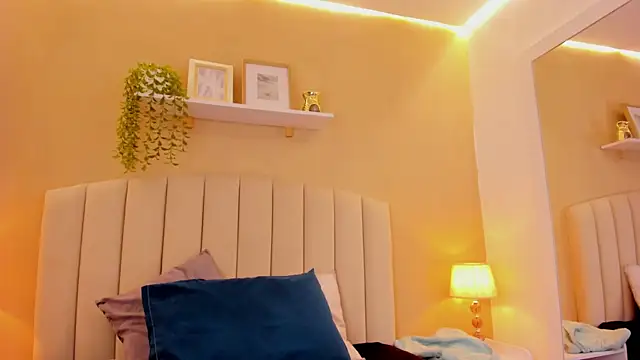 sara kitten19 online show from March 2026 01:49:01 PM