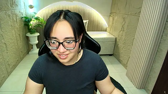 bunny mich r online show from March 2026 07:42:01 PM