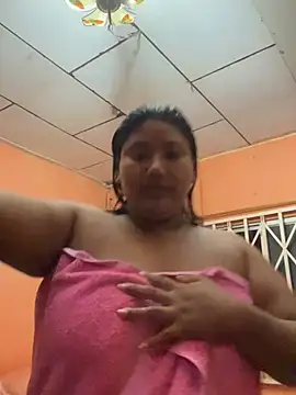 Snapshot of ale_sweet53 chatting on February 2026 05:52:01 AM ale sweet53 online show from February 2026 05:52:01 AM