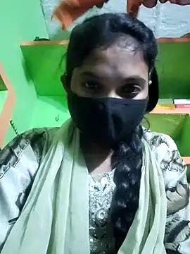 Cute aroshi online show from April 2026 05:41:02 PM