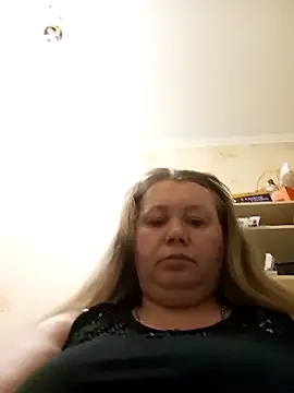 KiraStanton online show from April 2026 06:50:01 PM