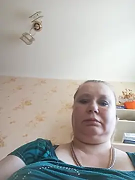KiraStanton online show from June 2026 10:04:01 AM