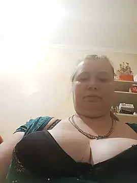 KiraStanton online show from June 2026 06:53:02 PM