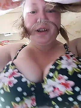 KiraStanton online show from June 2026 05:17:02 PM