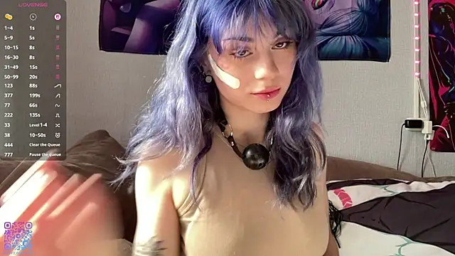 Snapshot of Emmibrilson chatting on June 2026 12:42:02 PM Emmibrilson online show from June 2026 12:42:02 PM