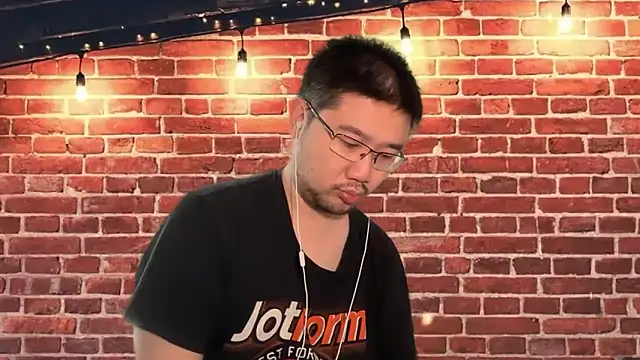 Snapshot of jasonryu2025 chatting on March 2026 09:17:01 AM jasonryu2025 online show from March 2026 09:17:01 AM