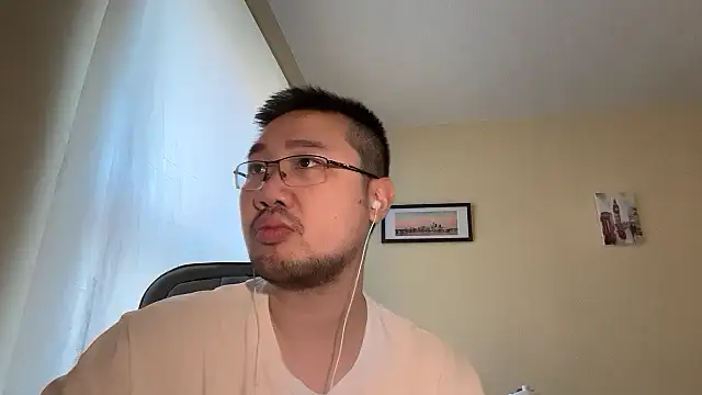 Snapshot of jasonryu2025 chatting on April 2026 09:32:02 AM jasonryu2025 online show from April 2026 09:32:02 AM