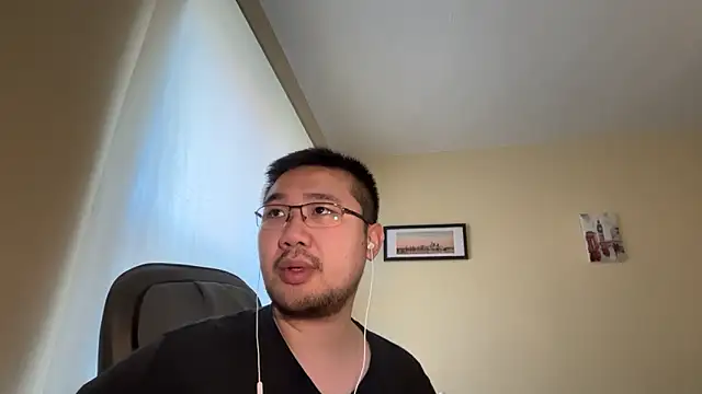 Snapshot of jasonryu2025 chatting on April 2026 09:37:01 AM jasonryu2025 online show from April 2026 09:37:01 AM