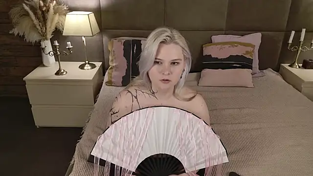 Ivy Marlowe online show from March 2026 02:18:01 PM