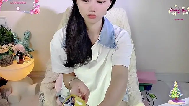 okyssa online show from June 2026 03:40:01 AM