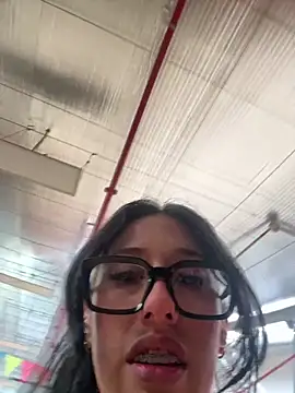 susi chimm online show from March 2026 01:26:01 PM