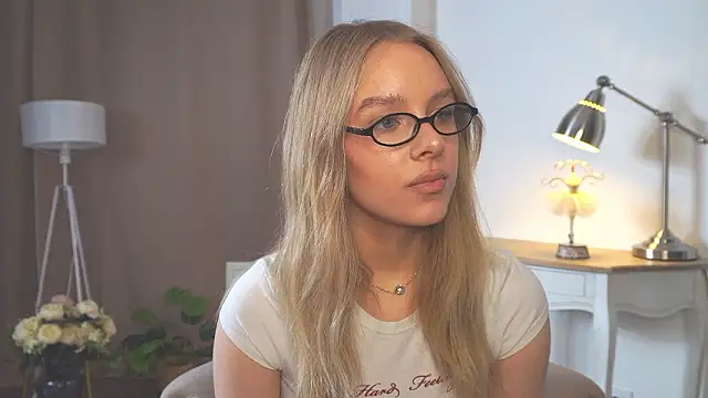 Snapshot of soulmatchy chatting on February 2026 01:12:02 PM soulmatchy online show from February 2026 01:12:02 PM