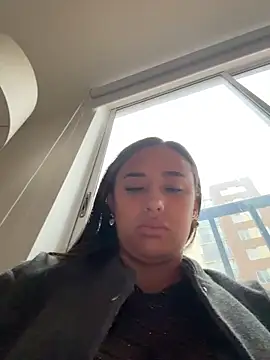 Eyssha online show from March 2026 11:10:01 AM