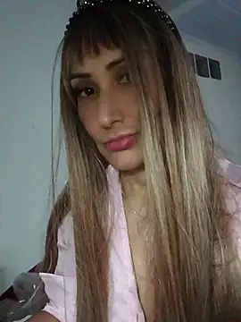 anajulia10 online show from June 2026 04:20:01 AM