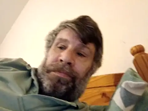 Snapshot of stud2512 chatting on March 2026 04:42:01 PM stud2512 online show from March 2026 04:42:01 PM