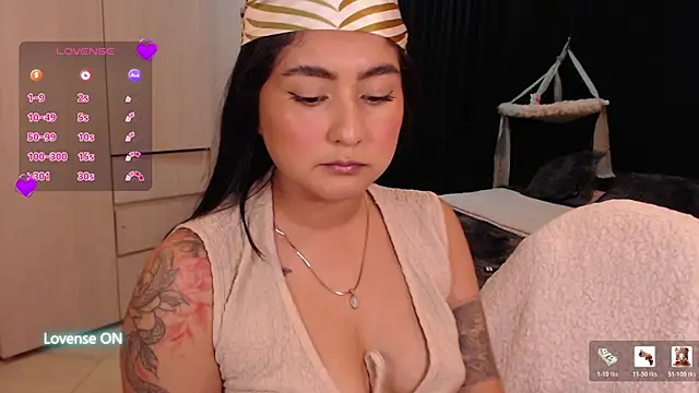 Snapshot of zakura_ania chatting on March 2026 01:51:01 AM zakura ania online show from March 2026 01:51:01 AM