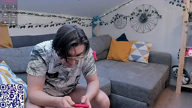 EliteEross online show from April 2026 02:00:02 PM