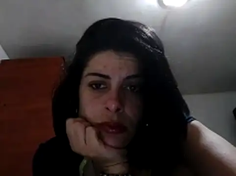 Snapshot of tefutbin3 chatting on April 2026 08:03:02 PM tefutbin3 online show from April 2026 08:03:02 PM