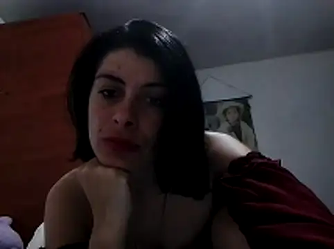 Snapshot of tefutbin3 chatting on April 2026 05:59:01 PM tefutbin3 online show from April 2026 05:59:01 PM