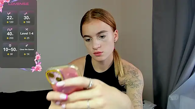 Snapshot of Stacey_Brow chatting on July 2026 05:22:02 AM Stacey Brow online show from July 2026 05:22:02 AM