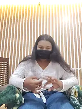 Snapshot of Cutie_bae011 chatting on February 2026 04:49:01 PM Cutie bae011 online show from February 2026 04:49:01 PM