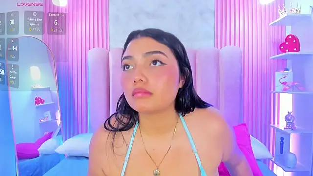 Snapshot of ArianaRougee chatting on July 2026 10:21:02 AM ArianaRougee online show from July 2026 10:21:02 AM