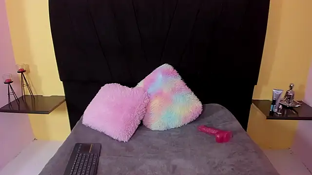 Snapshot of AndreaSilva_ chatting on March 2026 07:21:02 PM AndreaSilva online show from March 2026 07:21:02 PM