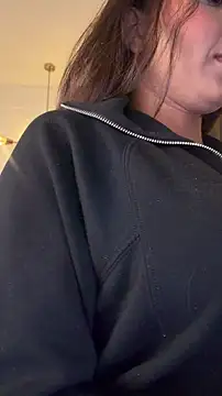 Snapshot of AnnyVega__ chatting on May 2026 09:10:02 PM AnnyVega online show from May 2026 09:10:02 PM