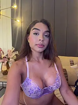 Snapshot of AnnyVega__ chatting on June 2026 09:09:01 PM AnnyVega online show from June 2026 09:09:01 PM