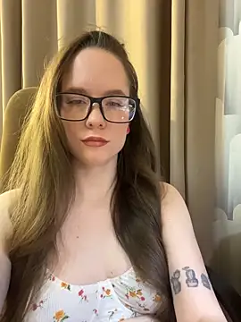 DivaAurumX online show from February 2026 07:46:01 PM