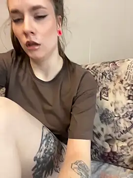 DivaAurumX online show from March 2026 11:06:01 AM