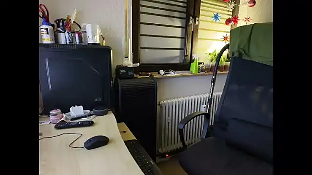 loenne1 online show from May 2026 08:37:02 PM