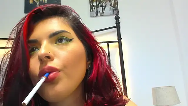 MiaNoirr online show from May 2026 08:39:01 PM
