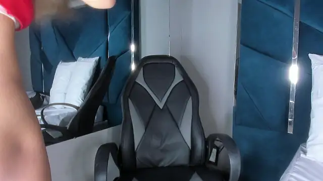 Keitty Rose online show from February 2026 06:39:02 PM